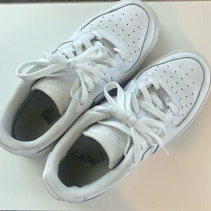 Kids- NIKE AIR FORCE 1 LOW